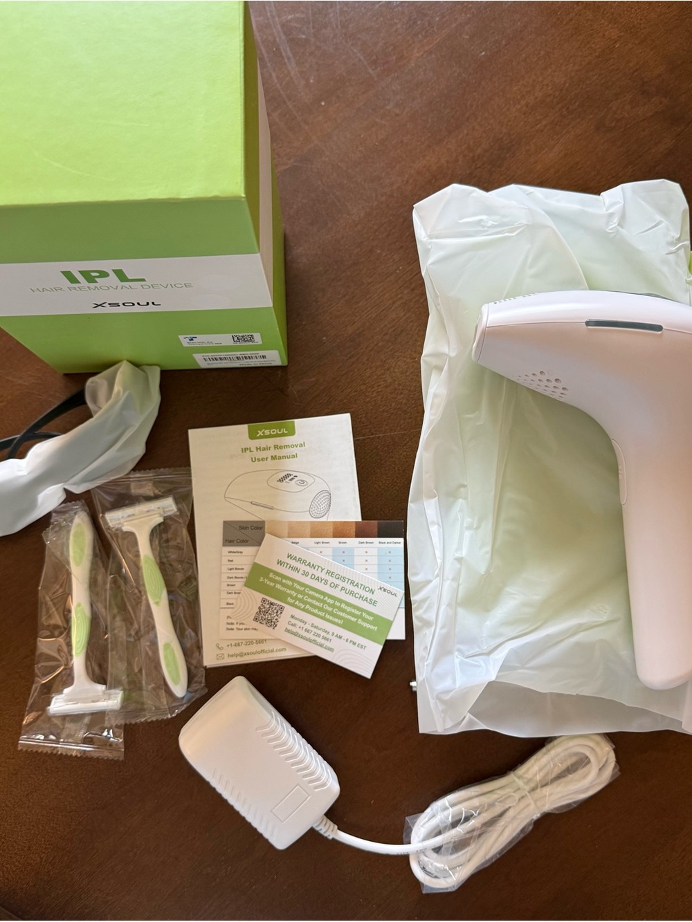 IPL XSOUL Hair Removal Device - White